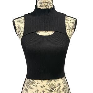 Kendall‎ & Kylie Neck Ribbed Sleeveless Sweater - Size S